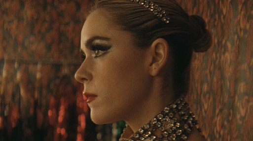 В онлайн-кинотеатре KION состоялась премьера драмы «Шоугёрл»