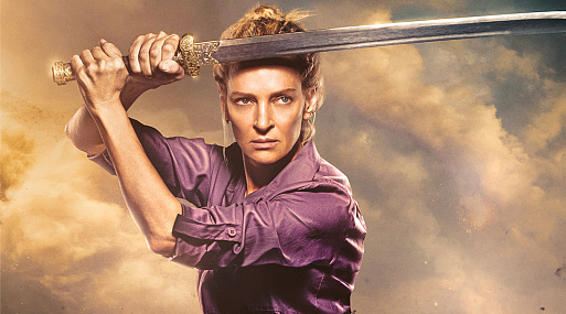 Ума Турман на новом постере «Бессмертной гвардии 2»