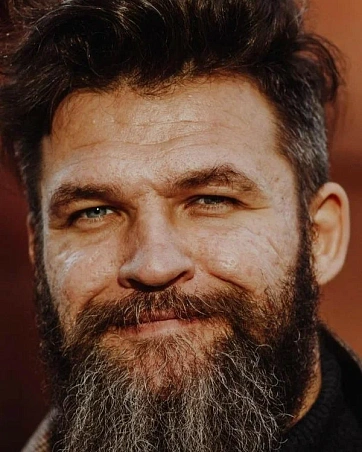 Максим Колесниченко