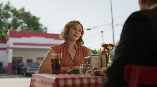 Элизабет Олсен убивает соседку в трейлере мини-сериала «Любовь и смерть»