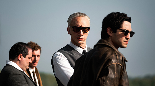 «Феррари» изначально планировали выпустить сразу на стриминге