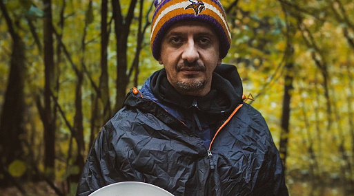 Константин Богомолов начал съёмки сериала «Кеша» в российских лесах