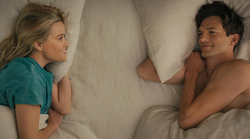 Появились первые кадры из ромкома с Риз Уизерспун и Эштоном Кутчером