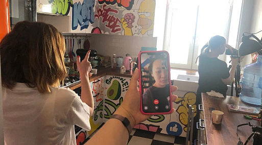 COVIDeo production: Ян Гэ работает над веб-сериалом «Выйти нельзя остаться» про жизнь в режиме изоляции