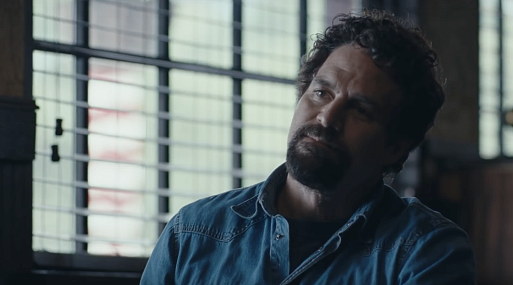 Марк Руффало сразу в двух ролях в трейлере мини-сериала «Я знаю, что это правда» от HBO