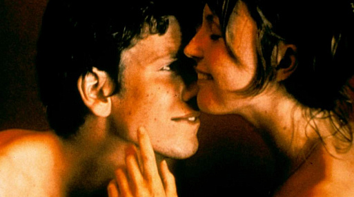 Российские СМИ написали, что в прокат вышли сокращённые версии фильмов Ларса фон Триера. Это оказалось неправдой