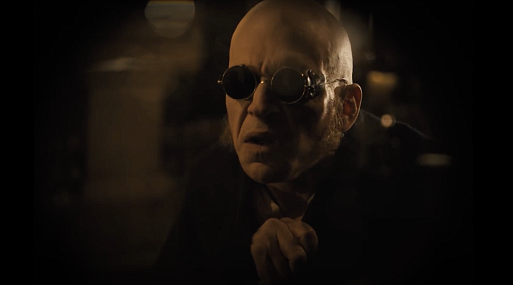 Стеллан Скарсгард беседует с дьяволом в фильме своего сына Билла