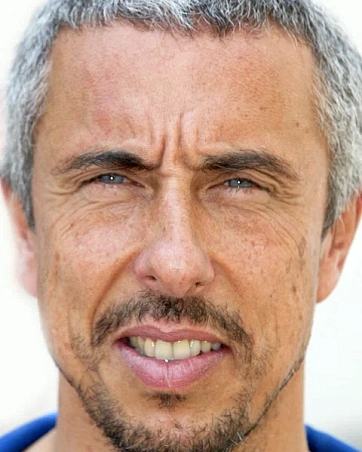 Биби Насери