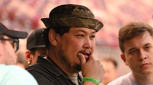 Режиссер байопика «Руки Вверх!» работает над сериалом c Нурланом Сабуровым