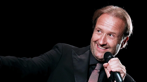 Режиссёр «Иронии судьбы в Голливуде» снимет фильм с Данилой Козловским и Михаилом Галустяном