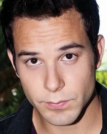 Скайлар Эстин