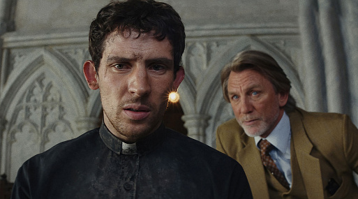 Джош О’Коннор и Дэниэл Крэйг на новом кадре «Достать ножи: Проснись, мертвец»