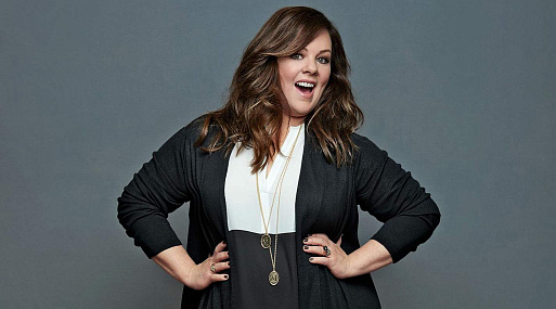 Мелисса Маккарти, Люк Хемсворт и Мэтт Дэймон замечены на съёмках фильма «Тор: Любовь и гром»