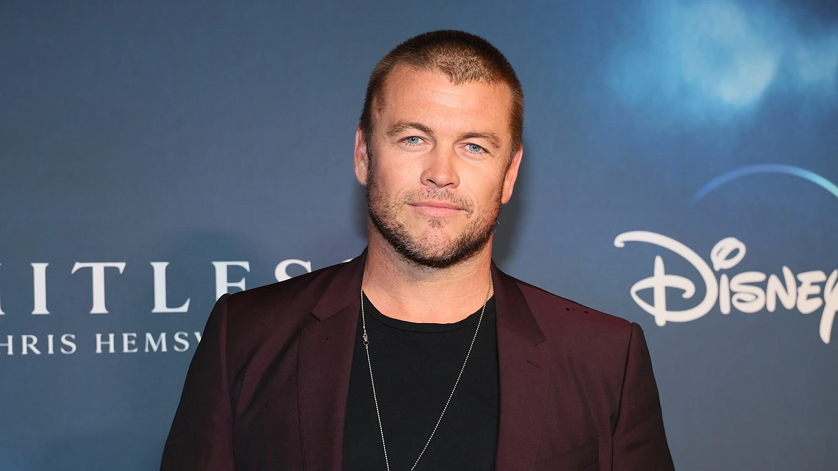 Люк скотт. Люк Хемсворт мир дикого Запада. Luke Hemsworth.