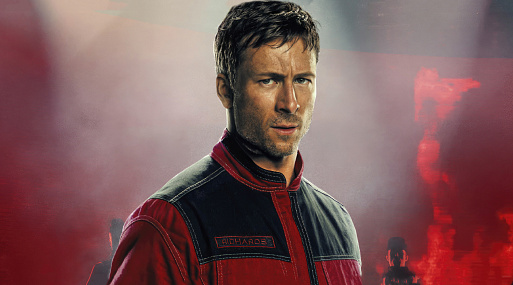 «Бегущий человек» Глен Пауэлл на новом кадре и обложках Empire