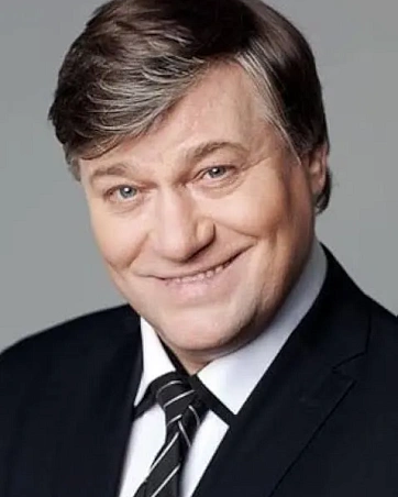 Александр Цуркан