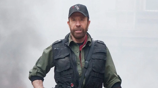 Легенды боевиков почтили память Чака Норриса