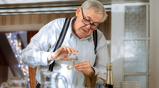 Юрий Стоянов и Михаил Трухин сыграют в сериале «Кузнецовы ТВ»