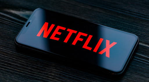 Российские онлайн-кинотеатры хотят работать с Netflix на равных условиях