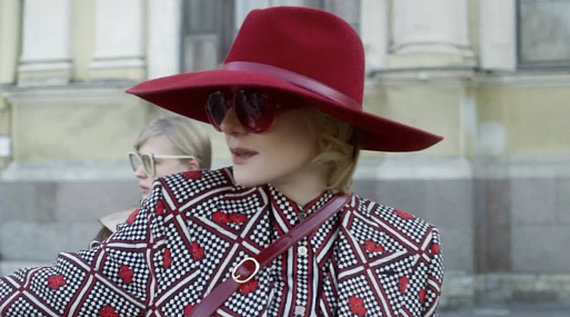 Вышла короткометражка Ренаты Литвиновой «Скромное обаяние волшебников» для Gucci