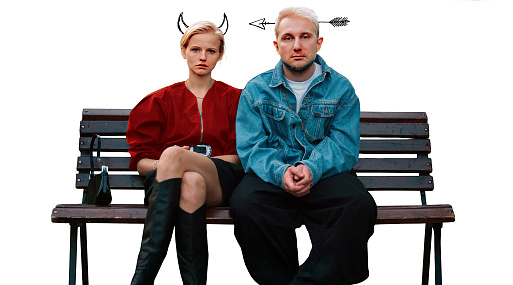 Саша Бортич и Гоша Токаев ненавидят друг-друга  в трейлере романтической комедии «Счастлив, когда ты нет»