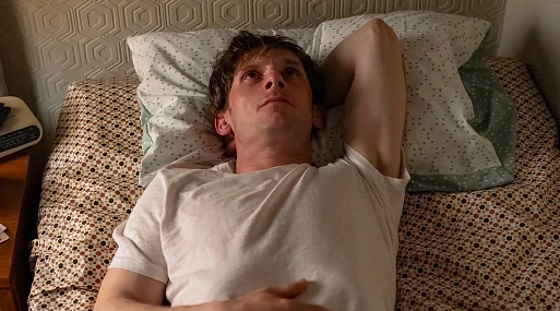 Ричард Гэдд и Джейми Белл на новых кадрах «Получеловека»