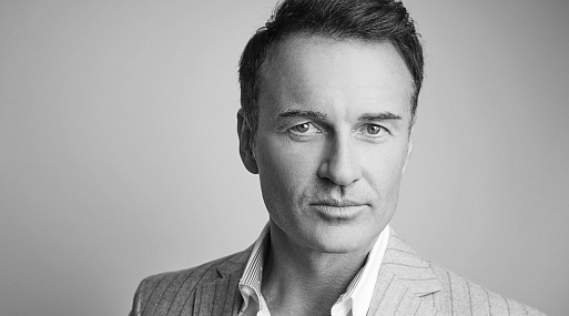 Актёр Джулиан Макмэхон скончался на 57-м году жизни