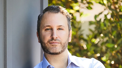 Создатель «Бриджертонов» возглавит новый сериал Netflix «Калабасас»