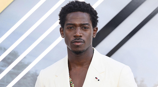 Демсон Идрис возглавит шпионский сериал от Netflix