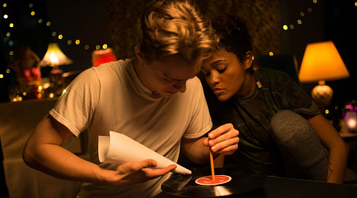 «Гив ми либерти»: фестивальный хит о русских эмигрантах в Америке