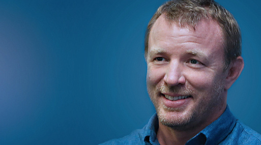 Гай Ричи запустил инициативу по борьбе за расовое разнообразие