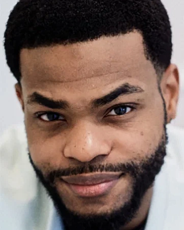 Эндрю Бэчелор