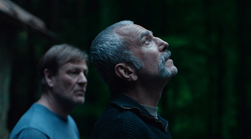 Дэниэл Дэй-Льюис на первом постере «Ветреницы»