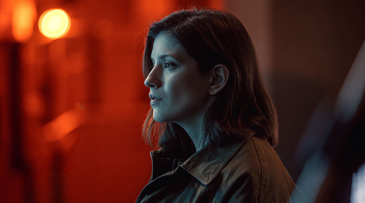 Режиссёрский дебют Романа Евдокимова с Аней Чиповской в клипе декаданс-проекта «Бомба-Октябрь»