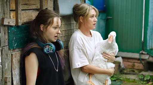 Комедия «Обе Две» с Кристиной Асмус и Таисией Калининой получила новый трейлер