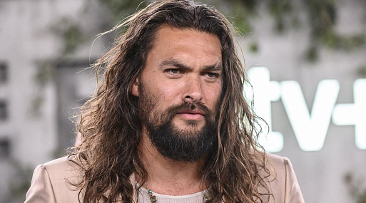 Джейсон Момоа забрал домой свинью со съёмочной площадки