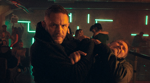 Том Харди на первом кадре экшен-триллера Havoc