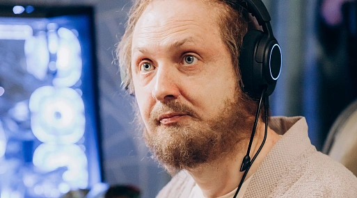 Александр Зубарев меняет жизнь ради дочери в трейлере комедии «Скуф»