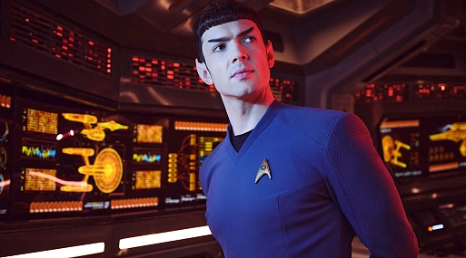 Итану Пеку всё-таки пришлось сбрить брови ради роли Спока