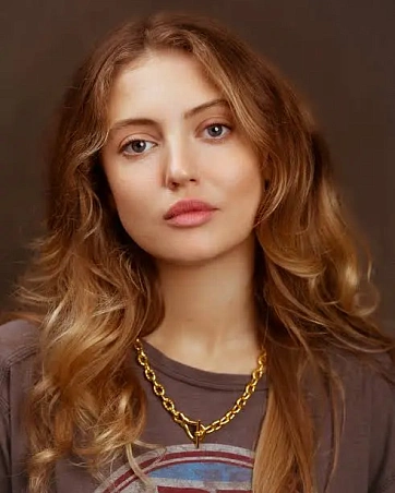 Амелия Кларксон