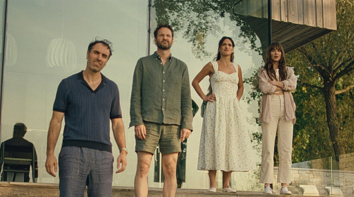 Комедию «Все её бывшие» Майкла Анджело Ковино покажут в России