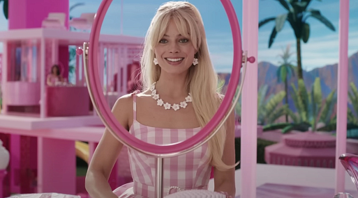 Грета Гервиг всегда планировала использовать знаменитую песню Barbie Girl в «Барби»