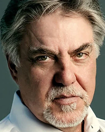 Брюс МакГилл