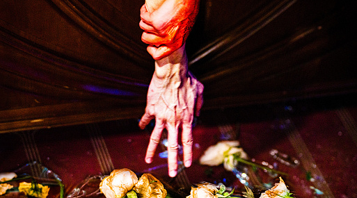 Первый кадр из фильма «Воскрешение» — «Китайского "Бегущего по лезвию"»