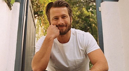 Глен Пауэлл получил благословение Арнольда Шварценеггера на ремейк «Бегущего человека»