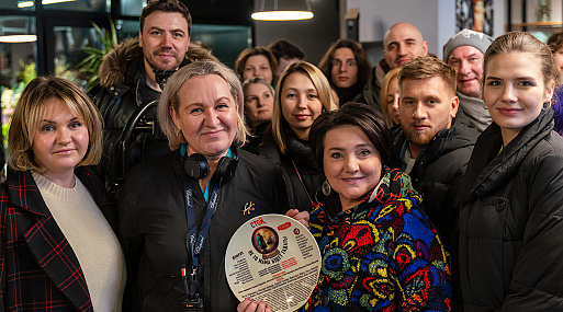 Инга Оболдина и Михаил Кремер сыграли главные роли в «Стой! Не то мама будет гадать»