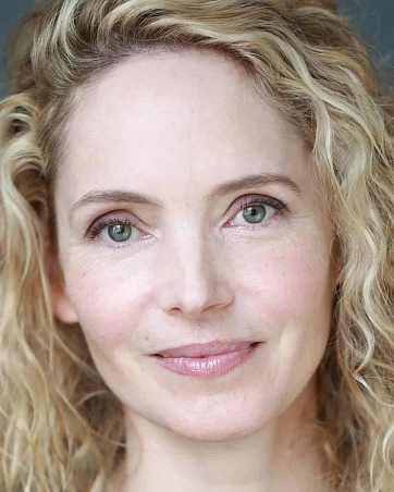 Лора Вайссбеккер