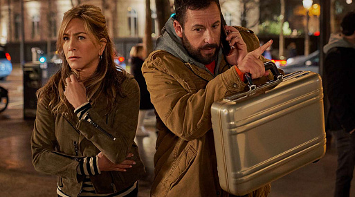 Дженнифер Энистон и Адам Сэндлер распутывают тайну в трейлере комедии «Убийство на яхте 2»