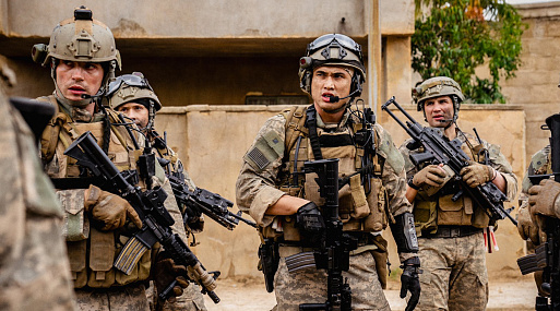 Иракские флэшбеки: A24 показала новые кадры фильма «Под огнём» Алекса Гарленда