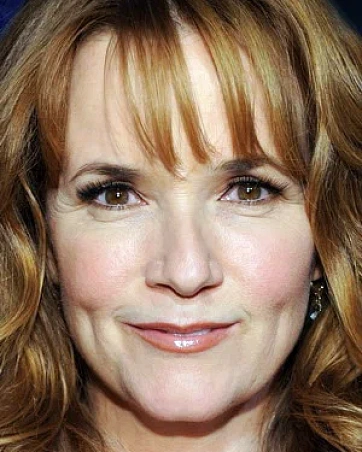 Лиа Томпсон